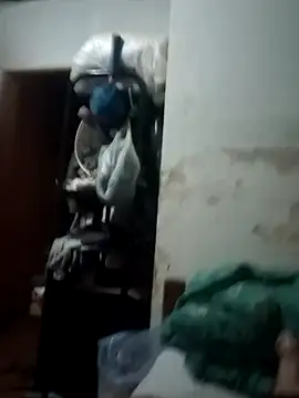 Snapshot of soulreaver199 chatting on February 4, 2026, 1:22 am soulreaver199 online show from February 4, 2026, 1:22 am