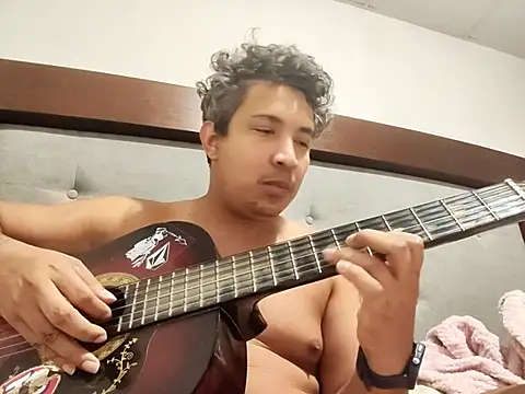 adelgado777 online show from June 4, 2026, 1:00 am