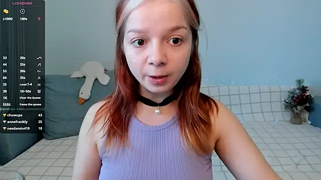 Snapshot of crystal_lilith chatting on December 4, 2024, 10:46 am crystal lilith online show from December 4, 2024, 10:46 am