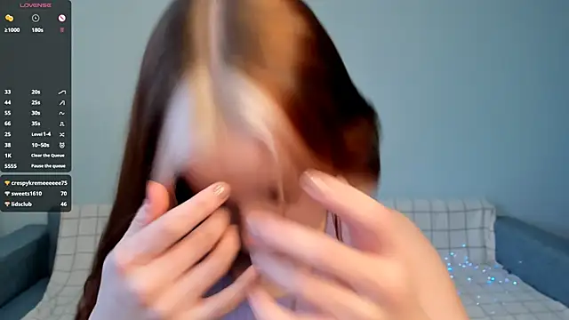 Snapshot of crystal_lilith chatting on December 5, 2024, 10:44 am crystal lilith online show from December 5, 2024, 10:44 am