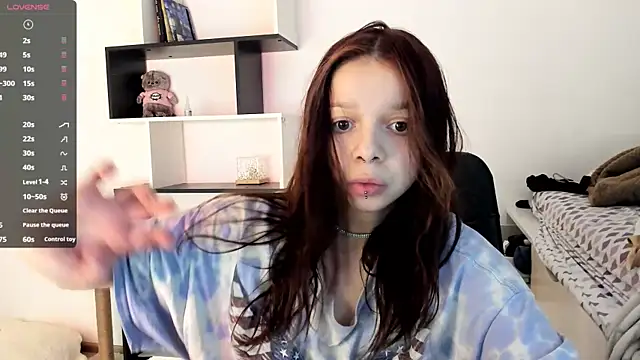 Snapshot of crystal_lilith chatting on March 3, 2025, 8:21 pm crystal lilith online show from March 3, 2025, 8:21 pm