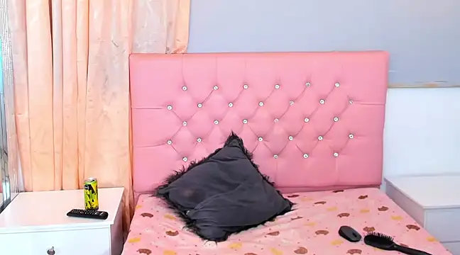 MegannEvans online show from December 4, 2024, 3:59 am