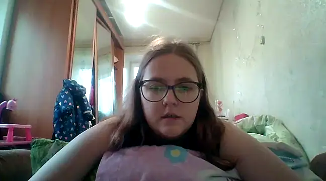 Snapshot of DesireMelissa chatting on January 18, 2025, 9:24 am DesireMelissa online show from January 18, 2025, 9:24 am