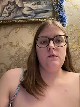 Snapshot of DesireMelissa chatting on February 11, 2025, 9:25 pm DesireMelissa online show from February 11, 2025, 9:25 pm