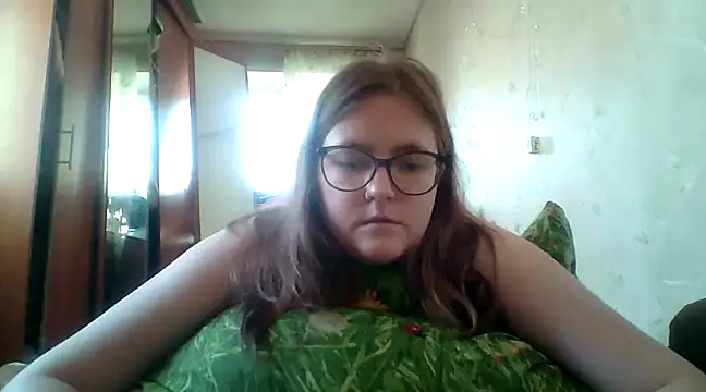 Snapshot of DesireMelissa chatting on March 1, 2025, 8:13 am DesireMelissa online show from March 1, 2025, 8:13 am