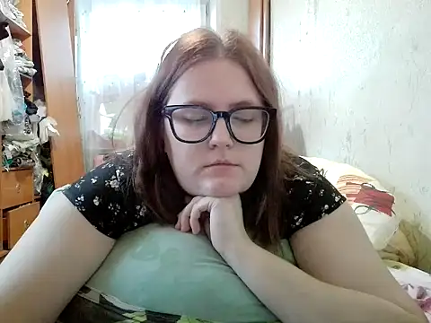 DesireMelissa online show from December 3, 2025, 10:46 am