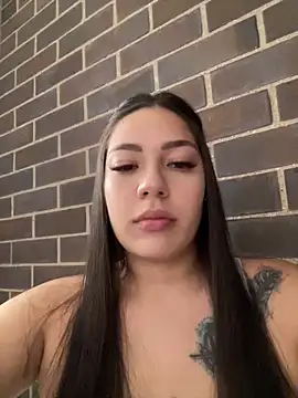 Latina vanessa online show from April 29, 2026, 6:58 pm