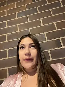 Snapshot of Latina_vanessa chatting on July 1, 2026, 11:15 pm Latina vanessa online show from July 1, 2026, 11:15 pm
