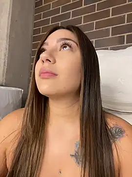Snapshot of Latina_vanessa chatting on July 24, 2026, 11:36 pm Latina vanessa online show from July 24, 2026, 11:36 pm