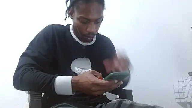 Larry-n-clouds online show from February 25, 2026, 2:54 am