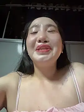 Snapshot of Asianpie_ chatting on June 28, 2026, 12:05 am Asianpie online show from June 28, 2026, 12:05 am