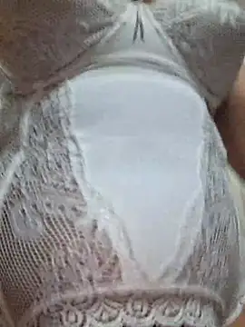 Snapshot of Rozittaa chatting on September 27, 2025, 6:13 pm Rozittaa online show from September 27, 2025, 6:13 pm