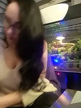 Snapshot of CamilleDesire chatting on December 29, 2024, 4:40 pm CamilleDesire online show from December 29, 2024, 4:40 pm