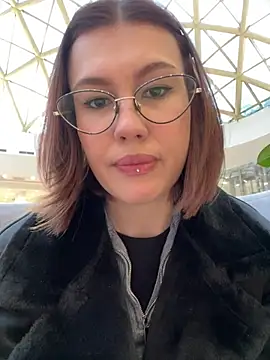 RinaCat online show from February 8, 2026, 3:21 am