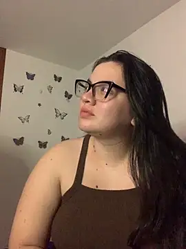 Snapshot of Sarahros1 chatting on October 29, 2025, 5:31 am Sarahros1 online show from October 29, 2025, 5:31 am