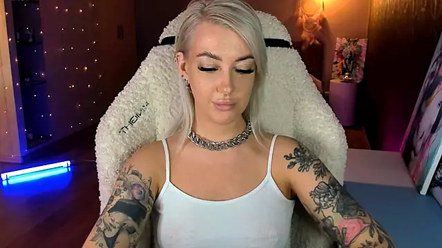 tykioty Miley online show from March 7, 2026, 12:13 pm