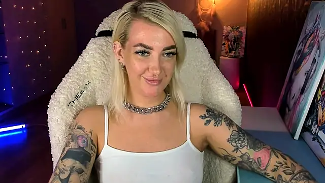 tykioty Miley online show from June 20, 2026, 11:46 am