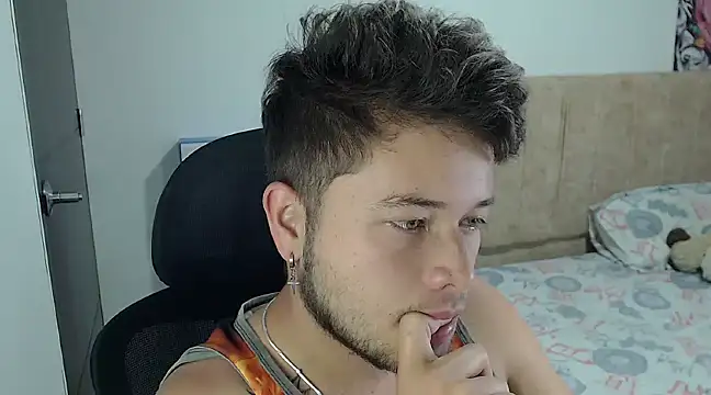 JOHANLEON1 online show from December 2, 2024, 12:19 am