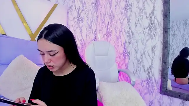 Snapshot of Athziry_ chatting on December 16, 2024, 8:48 pm Athziry online show from December 16, 2024, 8:48 pm