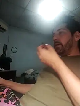 Snapshot of nicedick_bro chatting on October 17, 2025, 1:20 am nicedick bro online show from October 17, 2025, 1:20 am