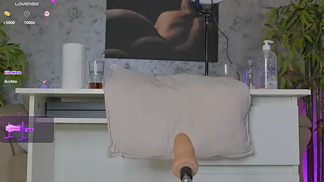 luckyalice  online show from February 27, 2025, 11:15 pm