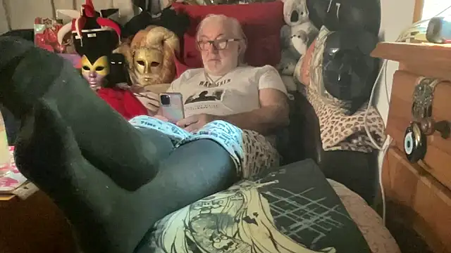 Snapshot of EroticVenetian chatting on March 2, 2026, 9:43 pm EroticVenetian online show from March 2, 2026, 9:43 pm