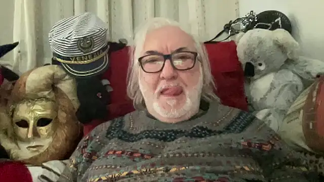 Snapshot of EroticVenetian chatting on March 14, 2026, 11:37 am EroticVenetian online show from March 14, 2026, 11:37 am