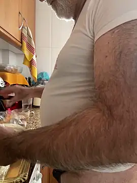 Snapshot of EroticVenetian chatting on March 25, 2026, 10:43 am EroticVenetian online show from March 25, 2026, 10:43 am