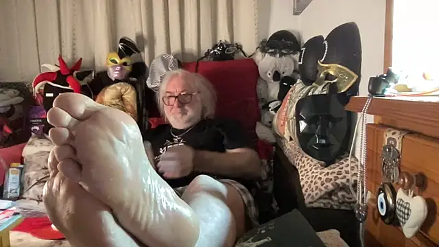 Snapshot of EroticVenetian chatting on April 6, 2026, 7:31 am EroticVenetian online show from April 6, 2026, 7:31 am