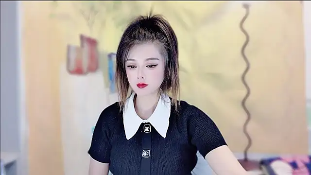 VIWVI online show from November 21, 2025, 4:44 am