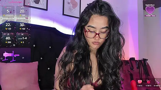 Snapshot of dana476704 chatting on February 16, 2025, 6:32 am dana476704 online show from February 16, 2025, 6:32 am