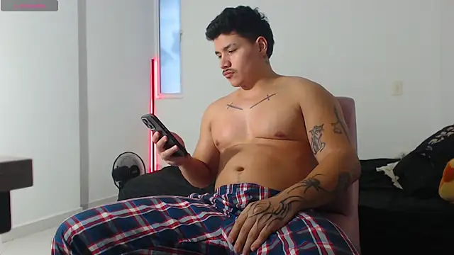 Snapshot of paulo_allen chatting on January 15, 2026, 7:50 pm paulo allen online show from January 15, 2026, 7:50 pm