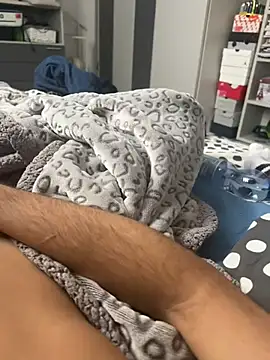 Snapshot of LukonPorn chatting on February 24, 2025, 10:15 am LukonPorn online show from February 24, 2025, 10:15 am