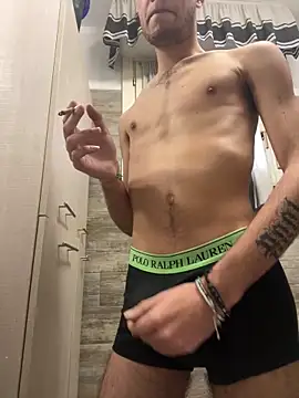 Snapshot of LukonPorn chatting on March 11, 2025, 3:23 pm LukonPorn online show from March 11, 2025, 3:23 pm