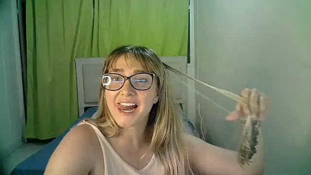 katy pp online show from October 31, 2025, 1:17 am