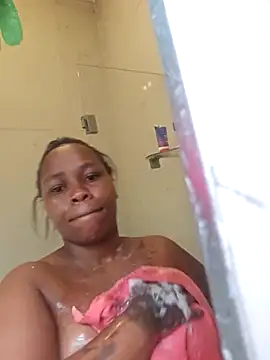 Snapshot of curvycloe1 chatting on February 26, 2025, 7:31 am curvycloe1 online show from February 26, 2025, 7:31 am