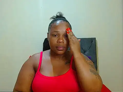 Snapshot of curvycloe1 chatting on March 5, 2025, 8:53 pm curvycloe1 online show from March 5, 2025, 8:53 pm