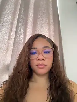 Snapshot of ashley_Tompson1 chatting on October 17, 2025, 12:41 pm ashley Tompson1 online show from October 17, 2025, 12:41 pm