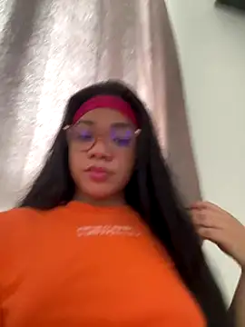 Snapshot of ashley_Tompson1 chatting on November 10, 2025, 2:16 pm ashley Tompson1 online show from November 10, 2025, 2:16 pm