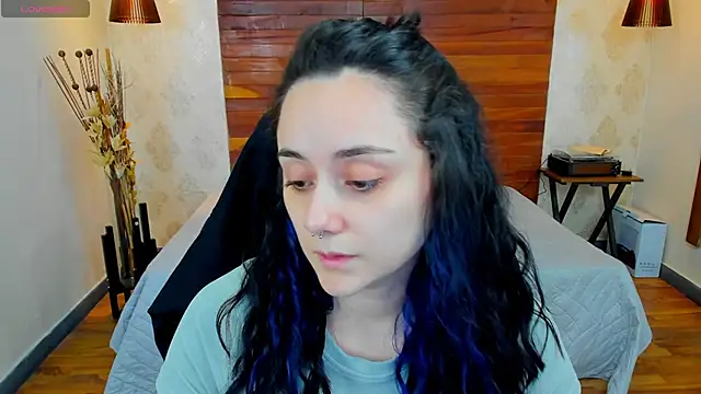 KatherineBond online show from January 9, 2025, 1:18 am