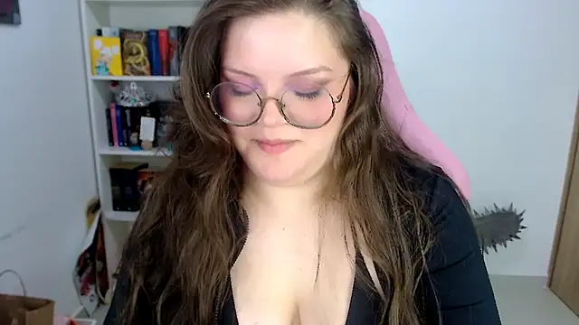 Gabiwaifu online show from February 8, 2026, 4:27 am