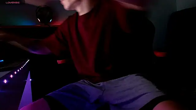 deividcloud36 online show from April 1, 2026, 11:35 pm