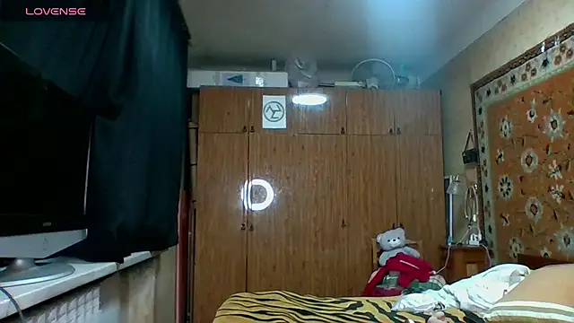 Snapshot of AnnaXLovers chatting on February 7, 2025, 7:40 am AnnaXLovers online show from February 7, 2025, 7:40 am