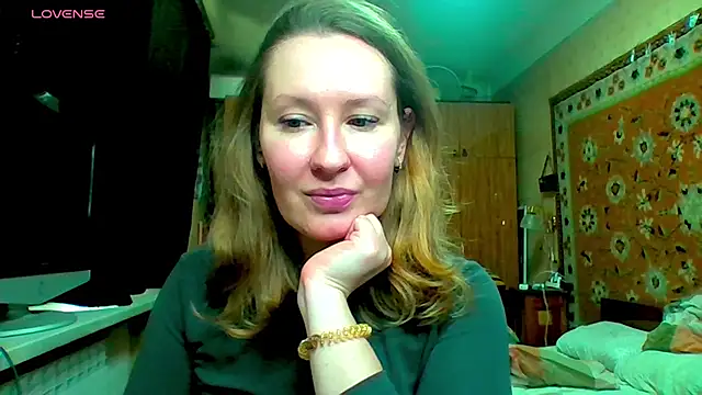 Snapshot of AnnaXLovers chatting on March 17, 2025, 1:18 pm AnnaXLovers online show from March 17, 2025, 1:18 pm