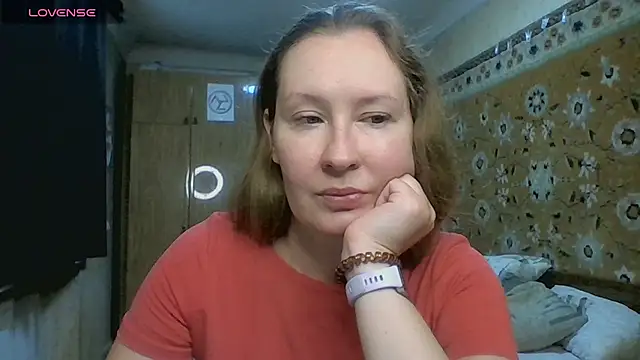 AnnaXLovers online show from July 7, 2026, 6:27 am