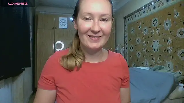 AnnaXLovers online show from July 7, 2026, 6:58 am