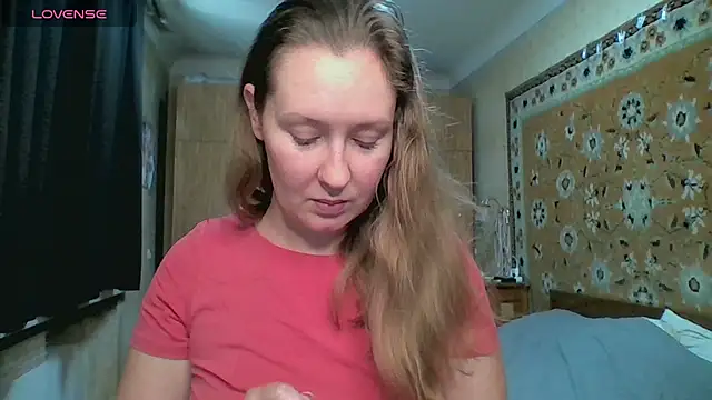 AnnaXLovers online show from July 10, 2026, 7:56 am