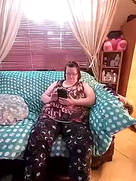 Snapshot of Bayou_Woman68 chatting on June 15, 2026, 3:03 pm Bayou Woman68 online show from June 15, 2026, 3:03 pm