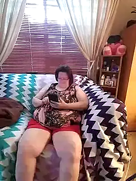 Snapshot of Bayou_Woman68 chatting on June 19, 2026, 2:43 pm Bayou Woman68 online show from June 19, 2026, 2:43 pm