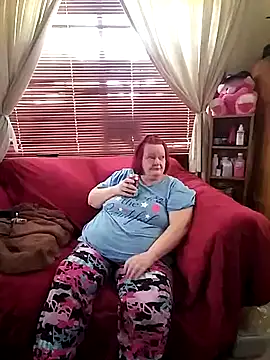 Snapshot of Bayou_Woman68 chatting on July 4, 2026, 1:39 pm Bayou Woman68 online show from July 4, 2026, 1:39 pm